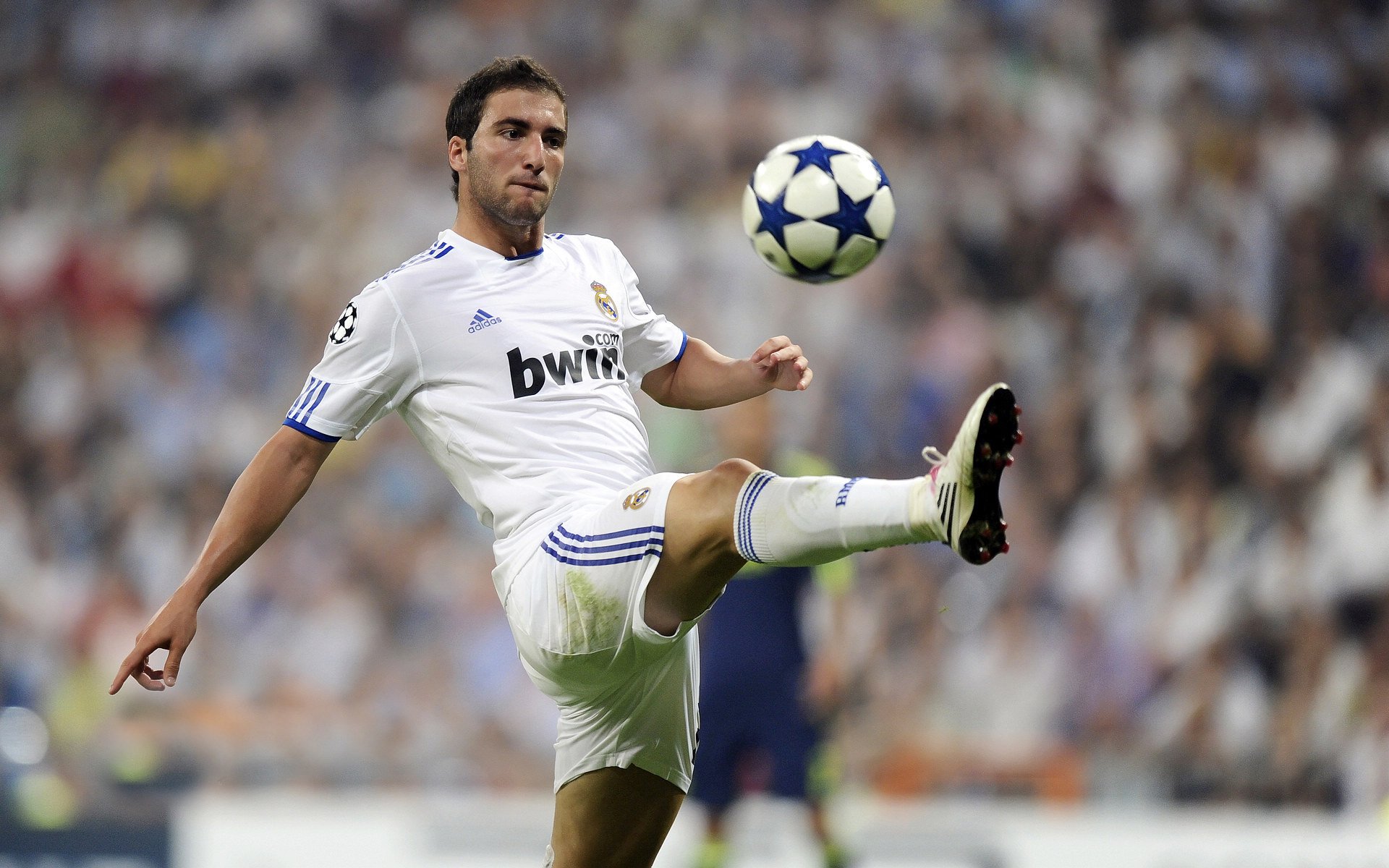 憾负切尔西，他在热刺高开低走？，热刺0_3切尔西