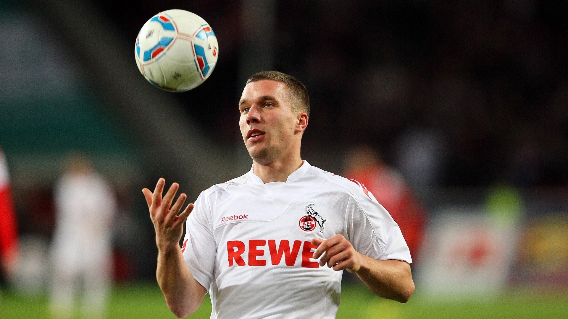 星光璀璨对抗铁血防线，欧冠好戏登场！，2017星光璀璨